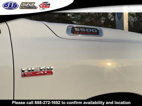 Used 2020 RAM 3500 Tradesman image 10