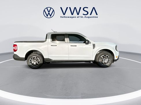 Used 2025 Ford Maverick XLT w/ Equipment Group 302A AWD/4WD image 8