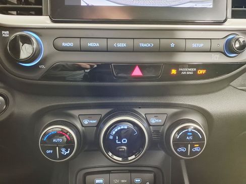 Certified 2026 Hyundai Venue SEL FWD image 20