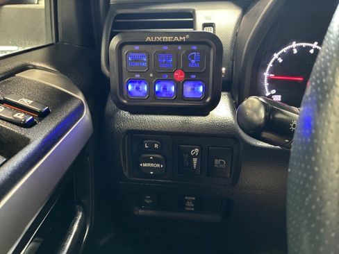 Used 2020 Toyota 4Runner SR5 Premium AWD/4WD image 26