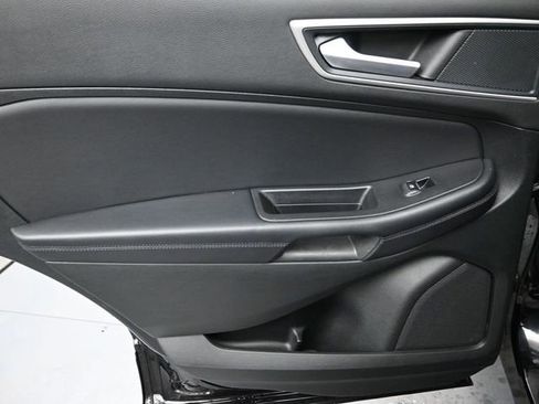 Used 2024 Ford Edge SEL w/ Convenience Package image 22