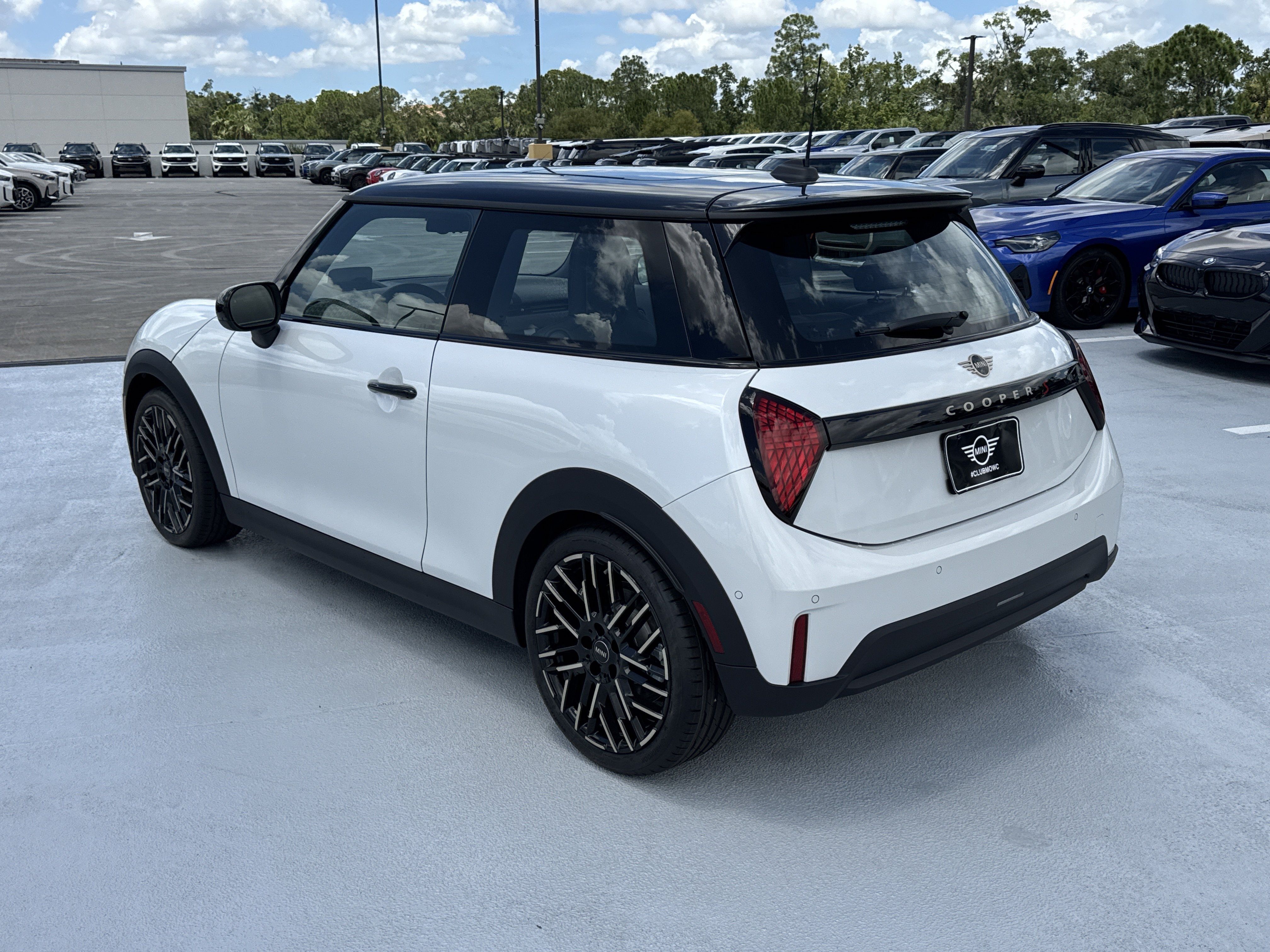 New 2026 MINI Cooper S FWD image 5