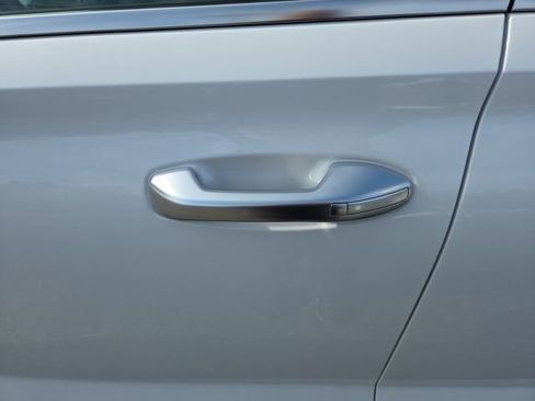 Used 2021 Hyundai Palisade Limited w/ Winter Package image 41