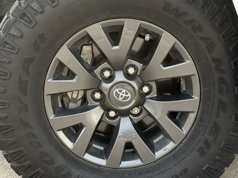 Used 2023 Toyota Tacoma SR5 image 11