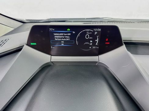 New 2026 Toyota Prius LE image 17