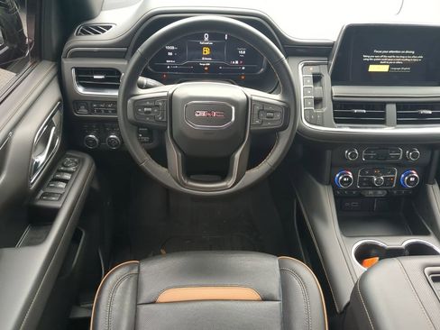 Used 2023 GMC Yukon AT4 w/ AT4 Premium Plus Package image 14