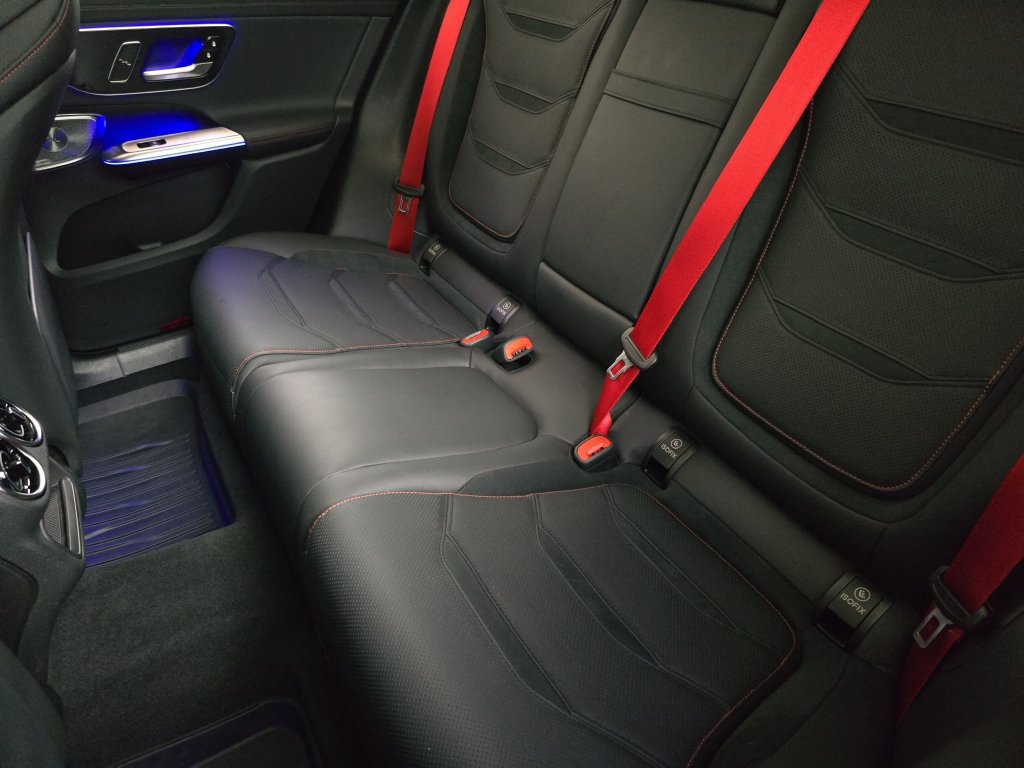 Used 2024 Mercedes-Benz GLC 43 AMG 4MATIC image 16