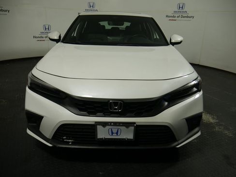 Used 2023 Honda Civic Sport Touring image 2
