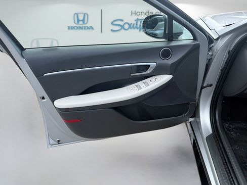 Used 2025 Hyundai Sonata SEL image 19