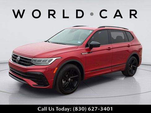 Used 2024 Volkswagen Tiguan SE R-Line w/ MDO Package, Three-Row FWD image 11