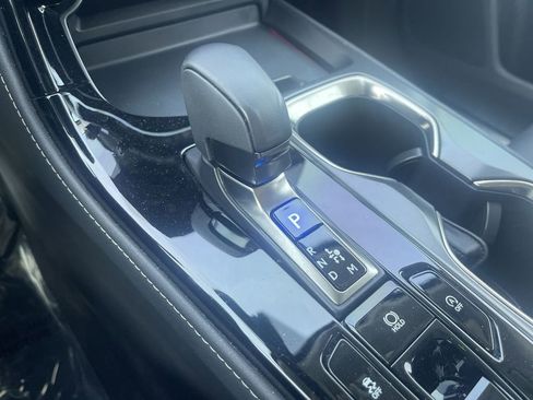 Used 2025 Lexus NX 250 FWD w/ Accessory Package (Z2) image 32