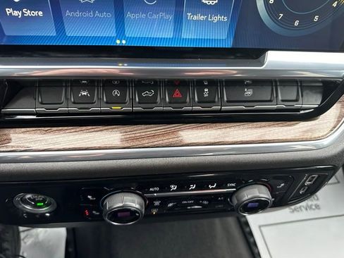 Used 2024 Chevrolet Silverado 1500 LT image 49