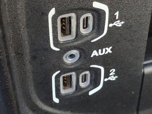 Used 2024 RAM 2500 Big Horn image 25