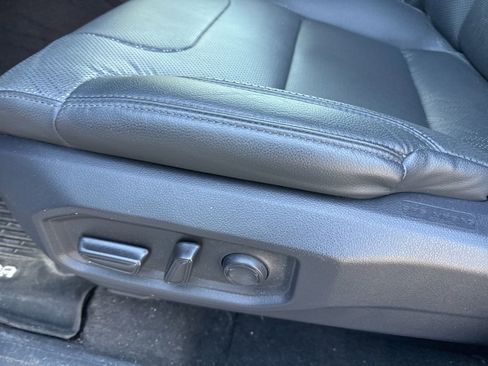 Used 2024 Toyota Tundra SR5 w/ SR5 Premium Package image 21