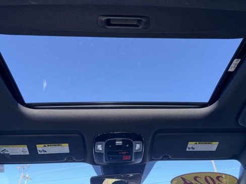 Used 2024 Hyundai Santa Cruz Limited image 12