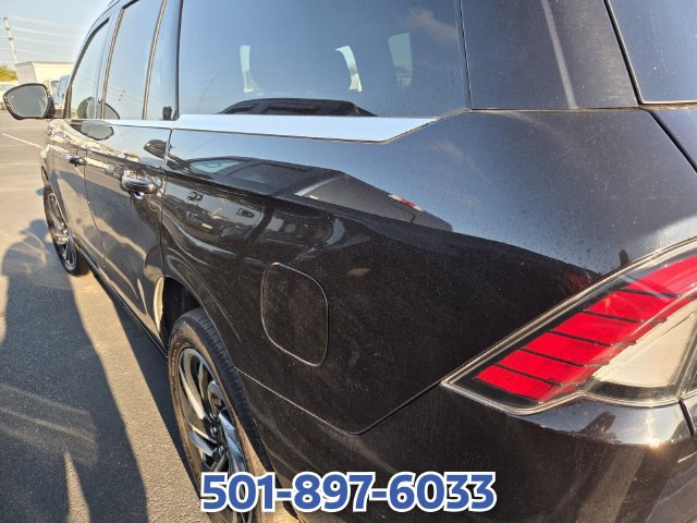 Certified 2025 Lincoln Navigator Reserve AWD/4WD image 6