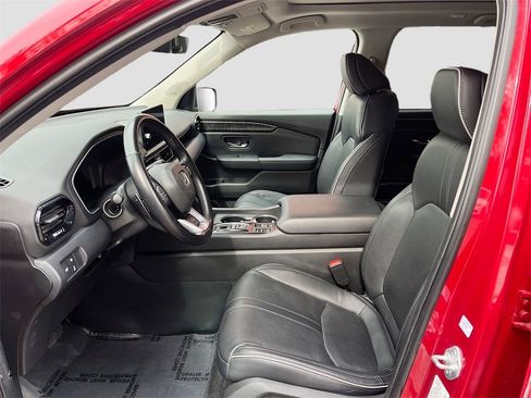 Used 2023 Honda Pilot Elite image 22