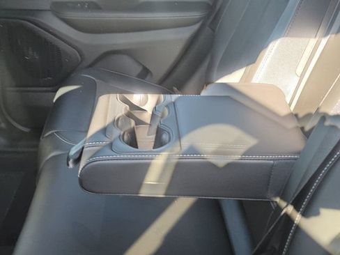 New 2026 Jeep Grand Cherokee Altitude AWD/4WD image 29