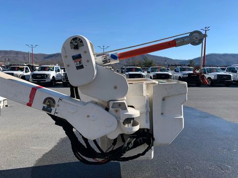 Used 2016 Ford F550 XL 165 W.B. 2D image 55