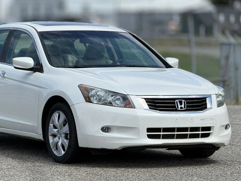Used 2010 Honda Accord EX-L image 15