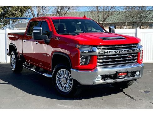 Used 2020 Chevrolet Silverado 3500 LTZ AWD/4WD image 2