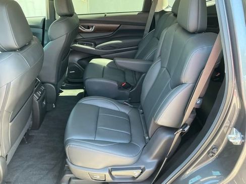 Used 2025 Subaru Ascent Touring w/ Popular Package #1 AWD/4WD image 11