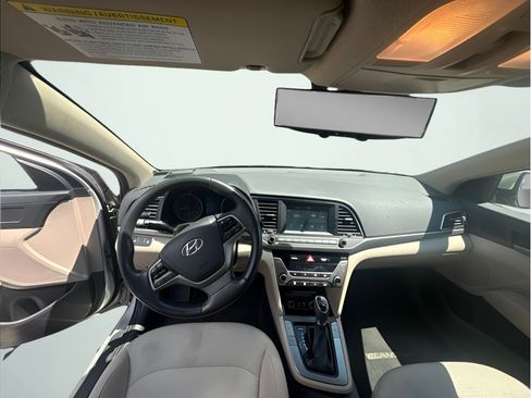Used 2017 Hyundai Elantra Value Edition FWD image 10