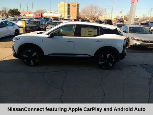 New 2026 Nissan Kicks SR w/ Illumination Package image 8