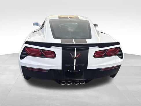 Used 2019 Chevrolet Corvette Stingray Coupe RWD image 16