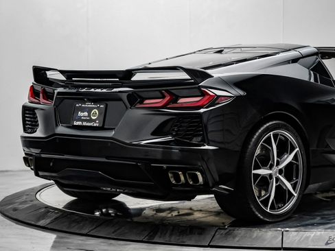 Used 2023 Chevrolet Corvette Stingray 3LT Z51 Performance P w/ Z51 Performance Package image 22