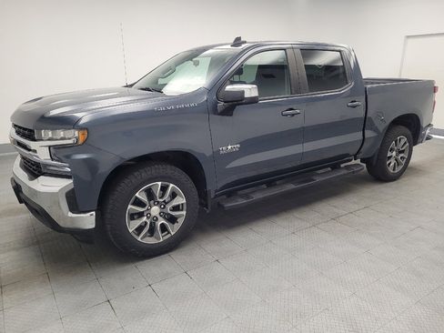 Used 2019 Chevrolet Silverado 1500 LT w/ Texas Edition RWD image 2