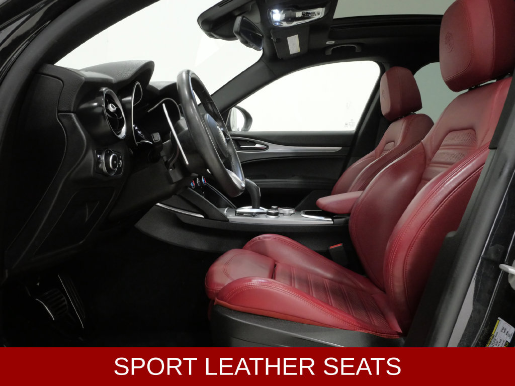 Used 2023 Alfa Romeo Stelvio Veloce AWD/4WD image 12