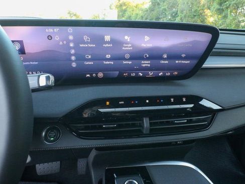 New 2026 Buick Enclave Sport Touring w/ Power Package FWD image 18