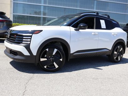 Used 2025 Nissan Kicks SR