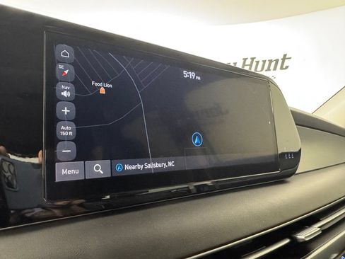 Used 2024 Hyundai Palisade SEL w/ Premium Package FWD image 21