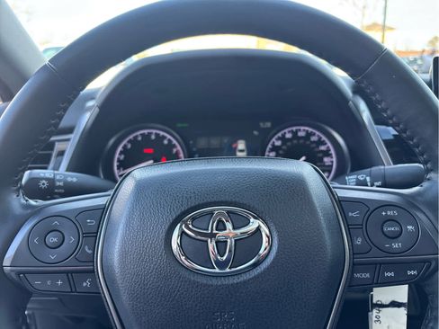 Used 2023 Toyota Camry SE w/ Cold Weather Package AWD/4WD image 11