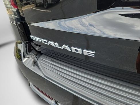 Used 2023 Cadillac Escalade Sport AWD/4WD image 40