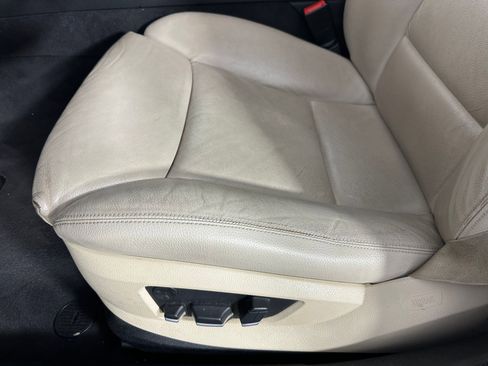 Used 2011 BMW 535i Sedan image 11