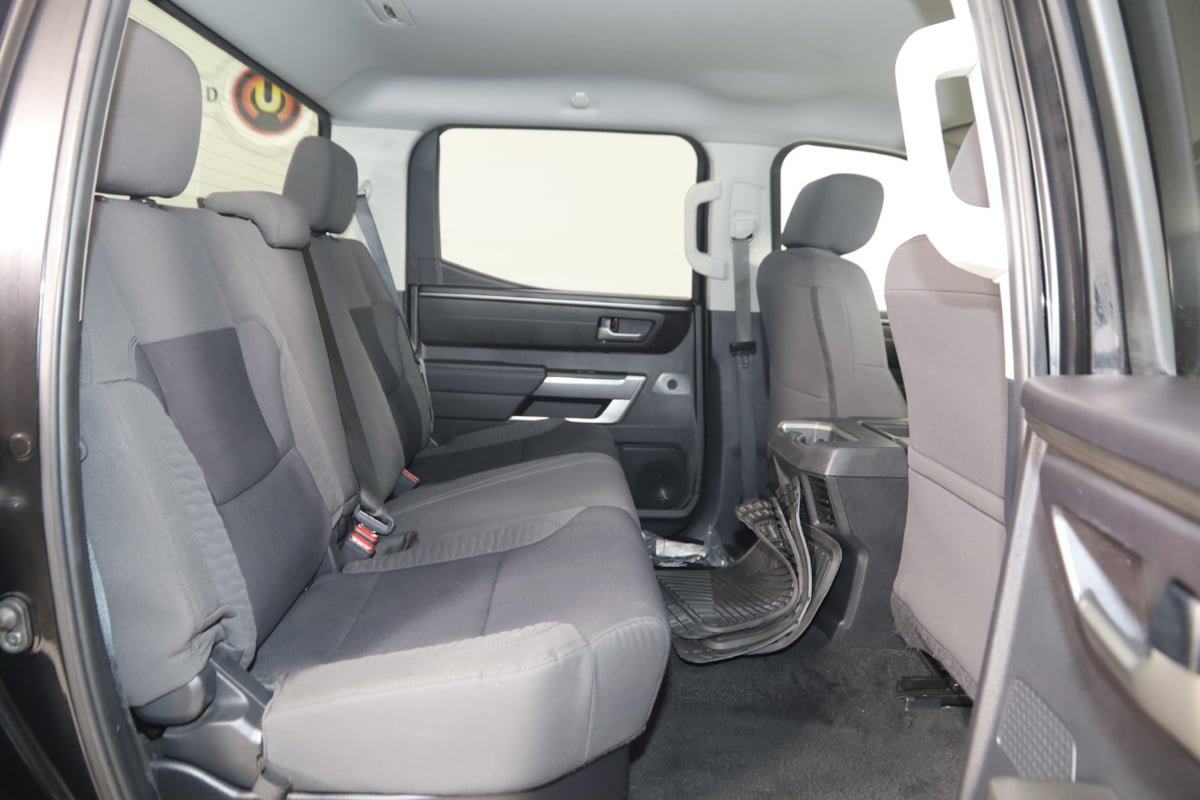 Used 2022 Toyota Tundra SR5 AWD/4WD image 12
