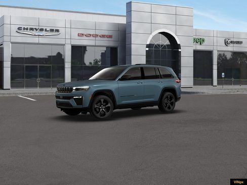 New 2026 Jeep Grand Cherokee Limited image 2