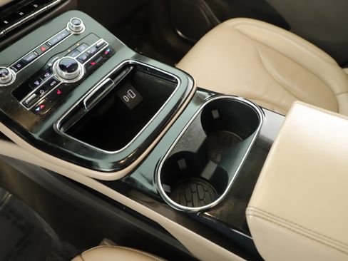 Used 2021 Lincoln Nautilus FWD w/ Equipment Group 101A image 16