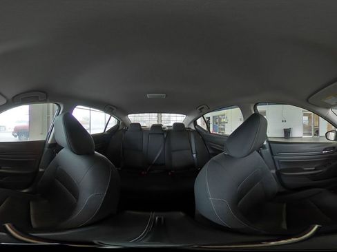 Used 2025 Nissan Altima 2.5 SV image 43