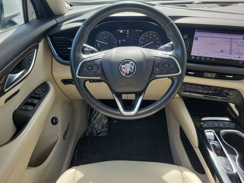 Used 2021 Buick Envision Avenir w/ Technology Package II image 15