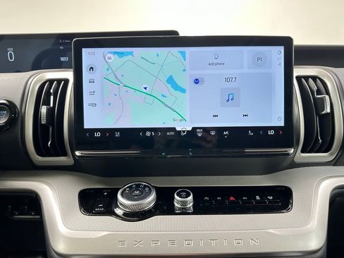 New 2025 Ford Expedition Max Active image 28