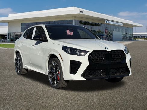 New 2026 BMW X2 xDrive28i image 2