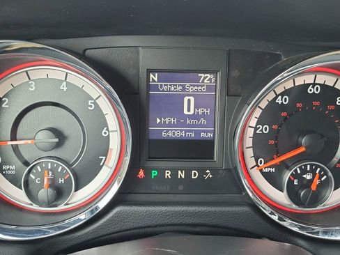 Used 2019 Dodge Grand Caravan GT image 30