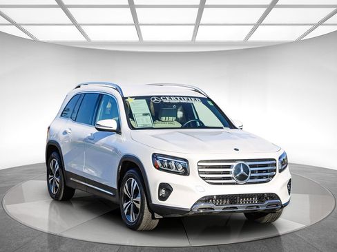 Certified 2025 Mercedes-Benz GLB 250 GLB 250 image 5