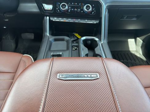 Used 2024 GMC Sierra 3500 Denali Ultimate w/ LPO, GMC Protection Package image 21