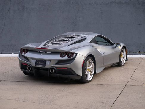 Used 2020 Ferrari F8 Tributo image 7