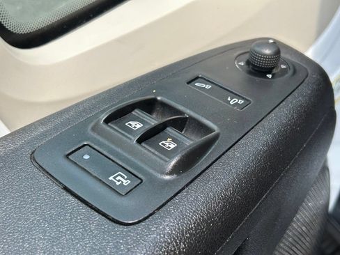 Used 2022 RAM ProMaster 2500 FWD image 29